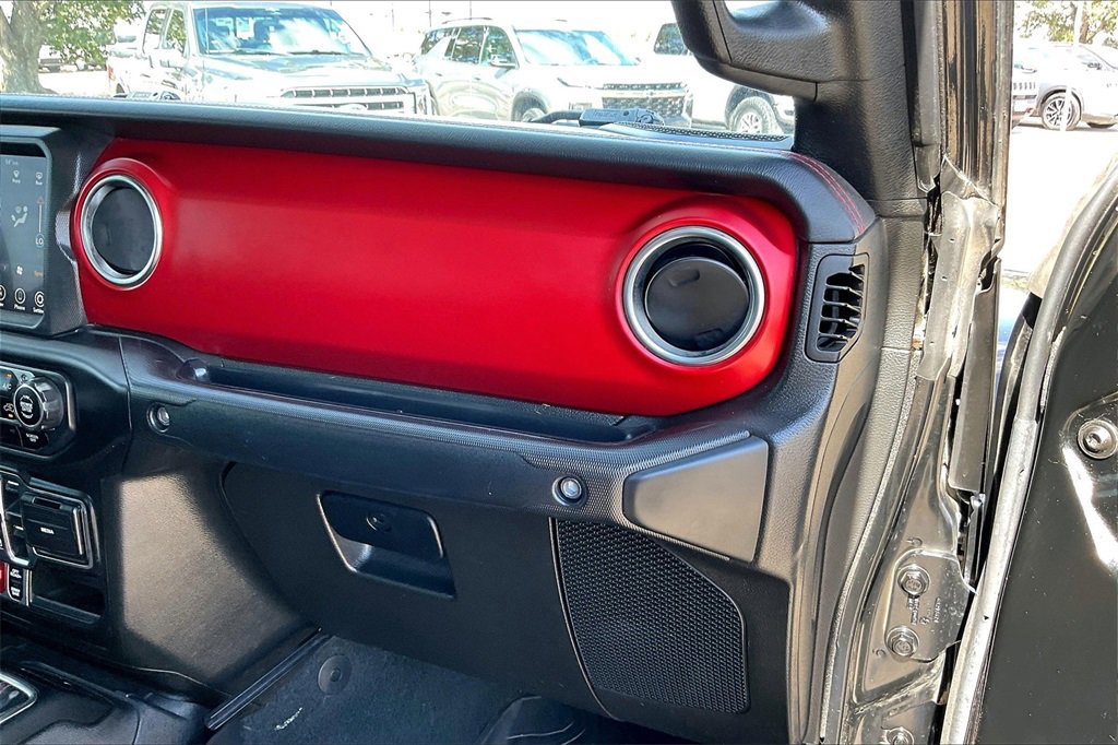 Used 2023 Jeep Gladiator Rubicon w/ Cold Weather Group image 23