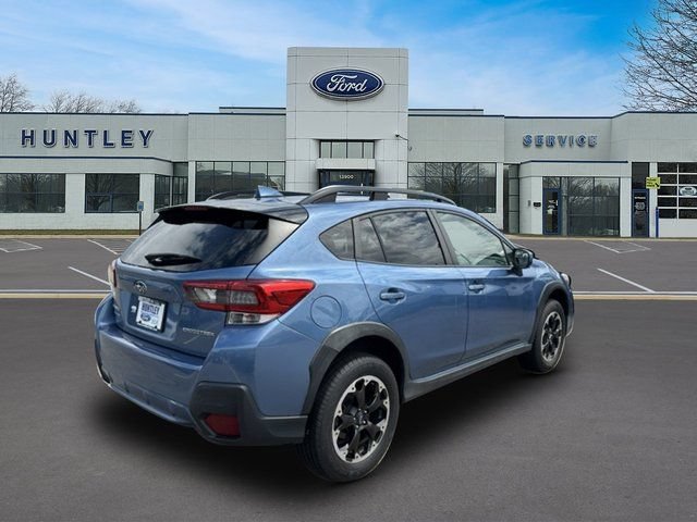 Used 2021 Subaru Crosstrek 2.0i Premium w/ Moonroof Package AWD/4WD image 4