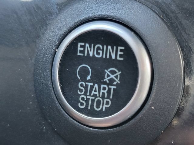 Certified 2017 Ford Escape Titanium FWD image 7