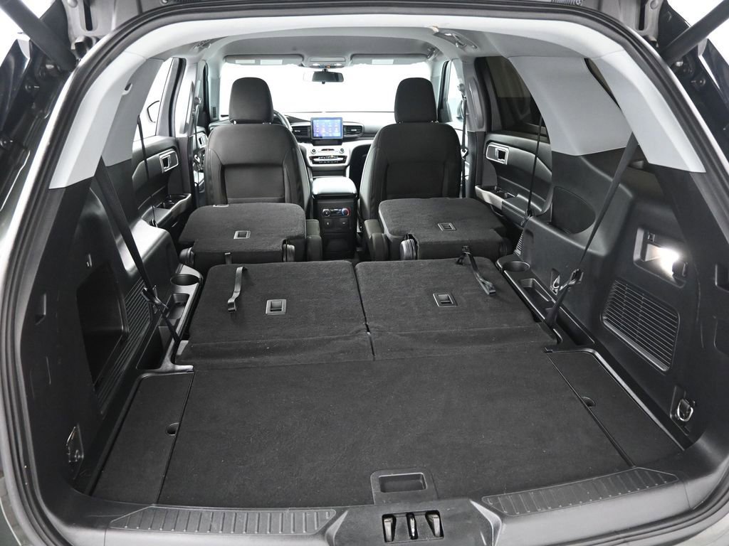 Certified 2022 Ford Explorer XLT image 26