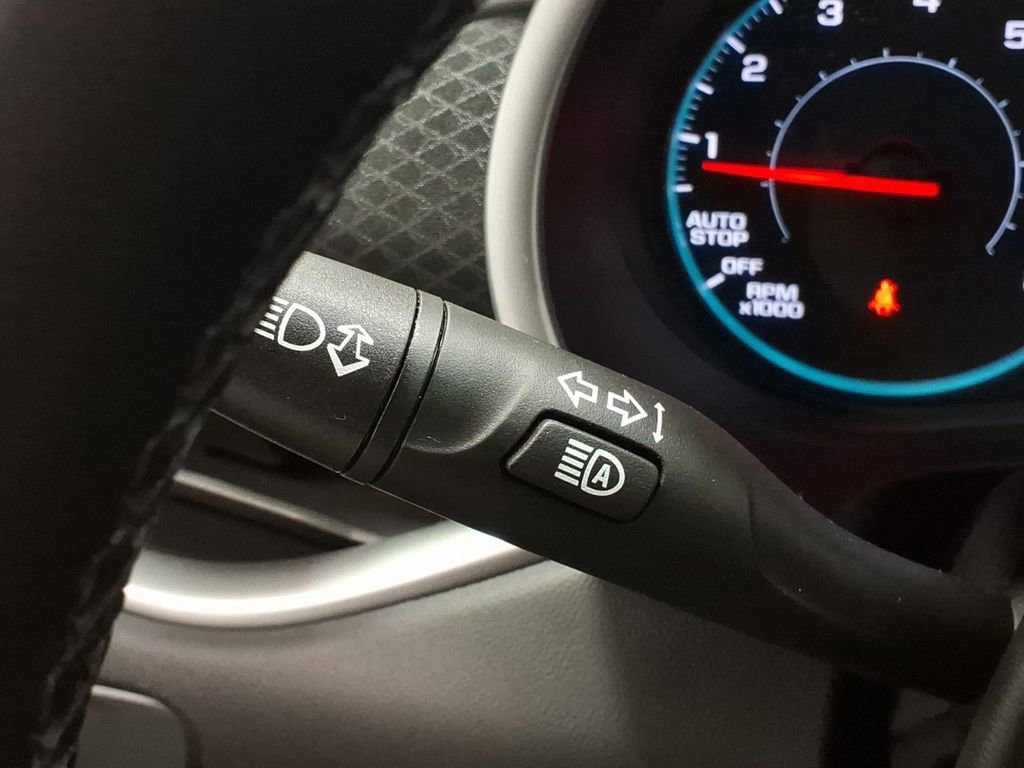 Used 2023 Chevrolet Malibu RS image 17