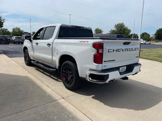 Used 2023 Chevrolet Silverado 1500 RST w/ Redline Edition AWD/4WD image 7