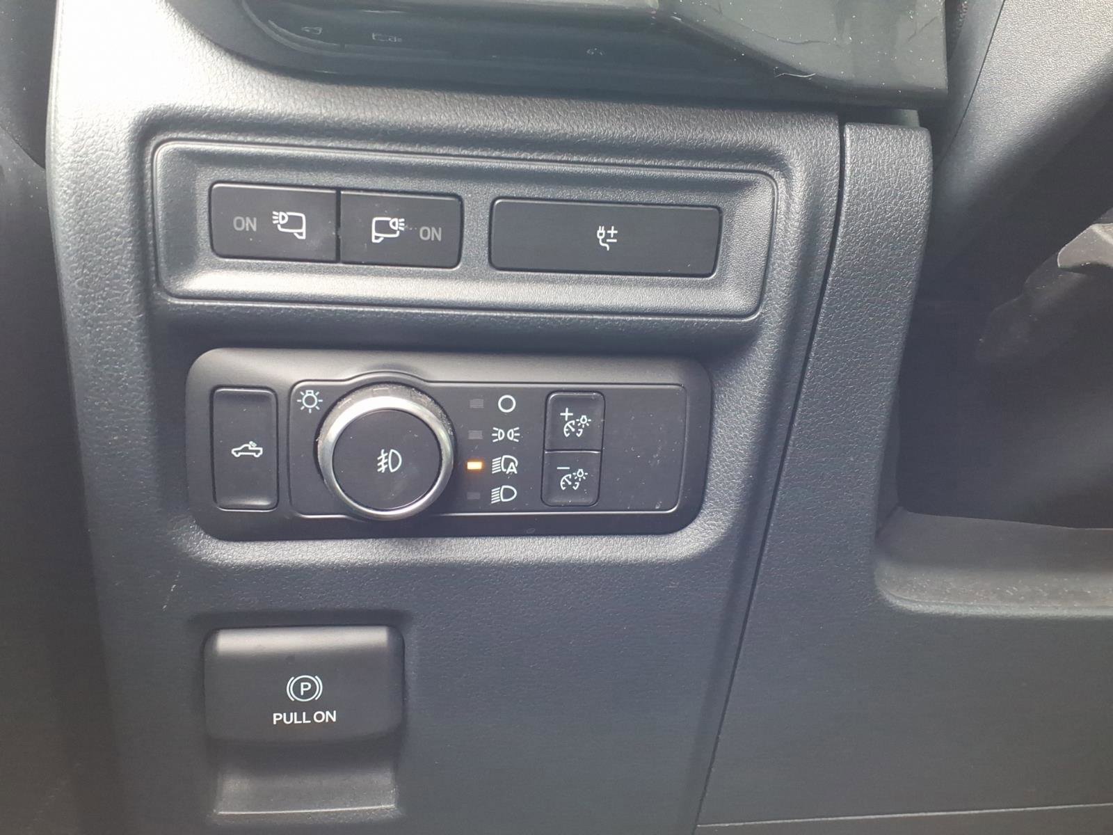 Certified 2021 Ford F150 XL w/ STX Appearance Package image 19