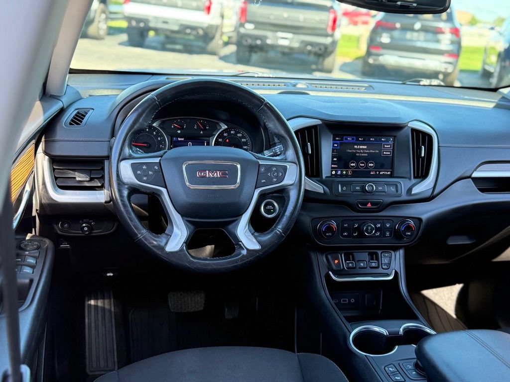 Used 2020 GMC Terrain SLE w/ Driver Convenience Package FWD image 6