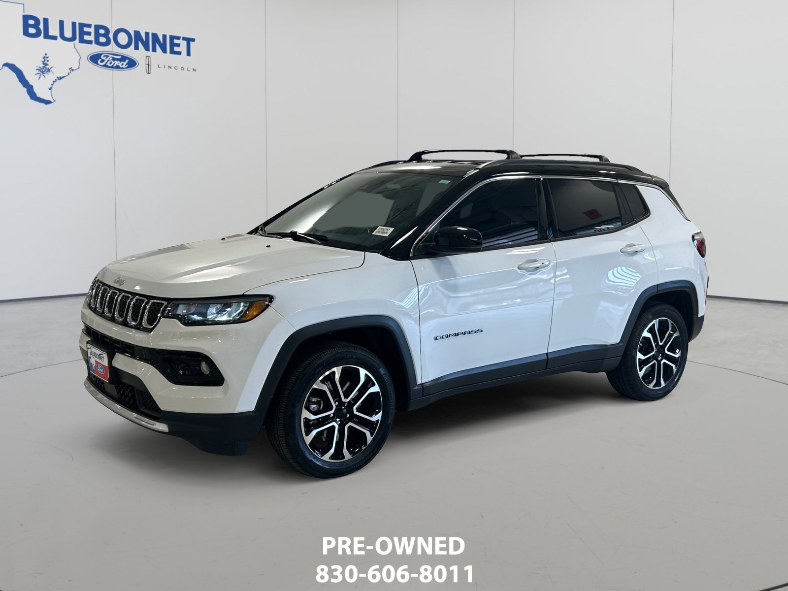 Used 2024 Jeep Compass Limited AWD/4WD image 1
