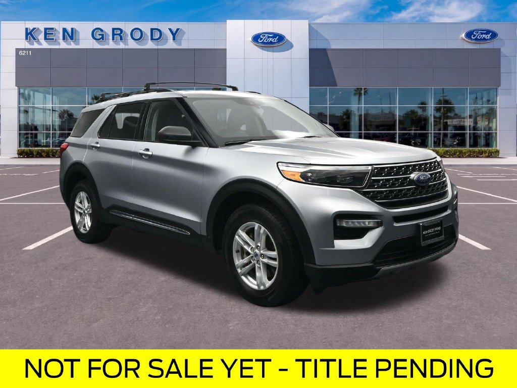 Certified 2022 Ford Explorer XLT w/ Equipment Group 202A