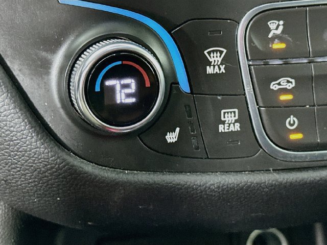 Used 2021 Chevrolet Equinox LT FWD image 26