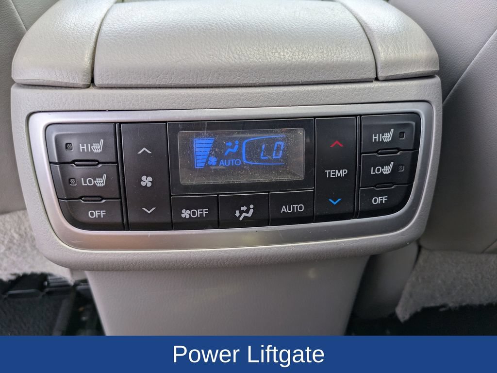Used 2018 Toyota Highlander Limited Platinum FWD image 17
