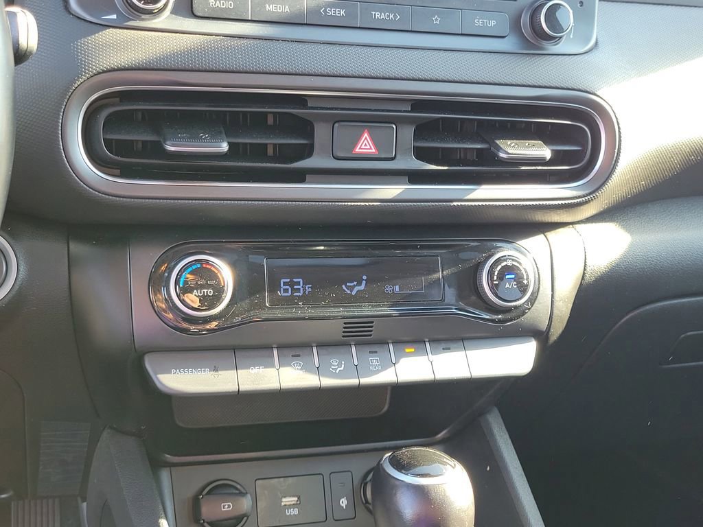 Used 2022 Hyundai Kona SEL w/ Convenience Package image 28