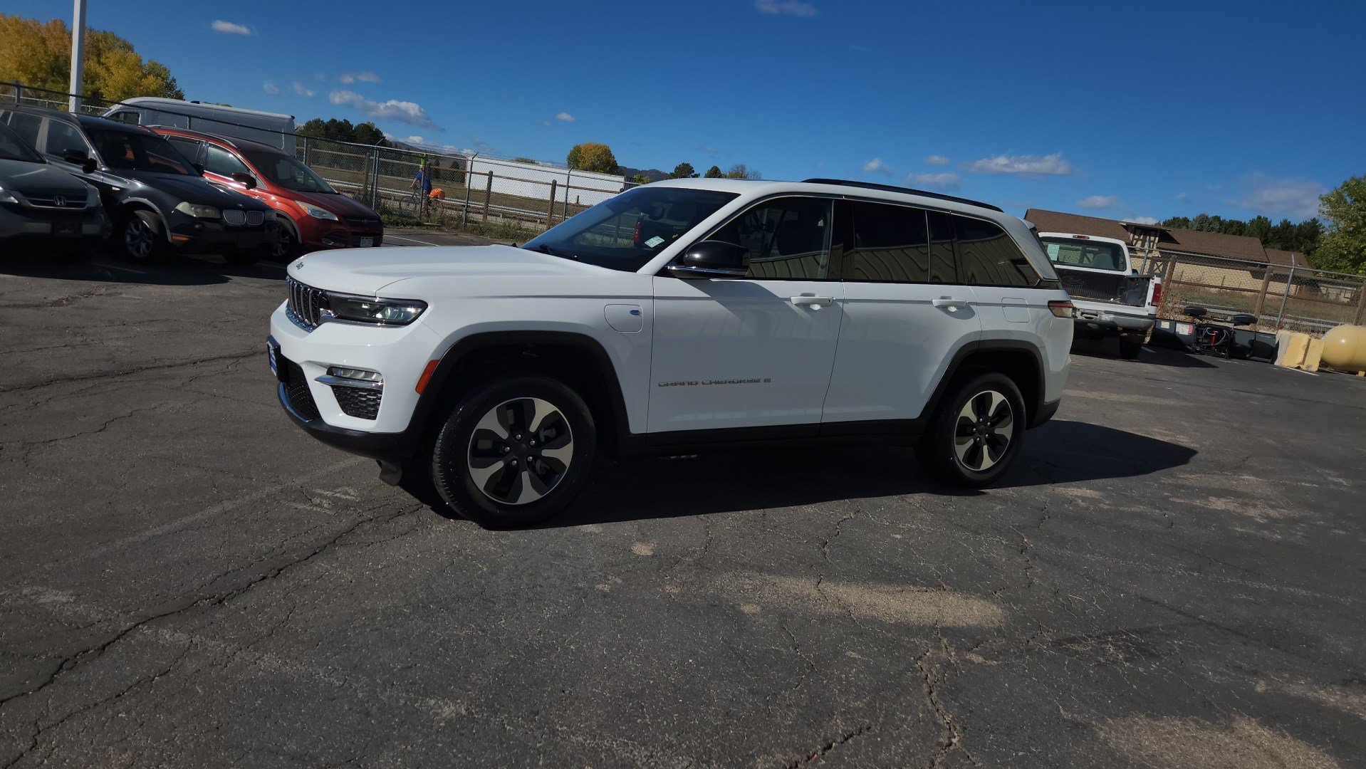 Used 2024 Jeep Grand Cherokee Limited 4xe AWD/4WD image 4