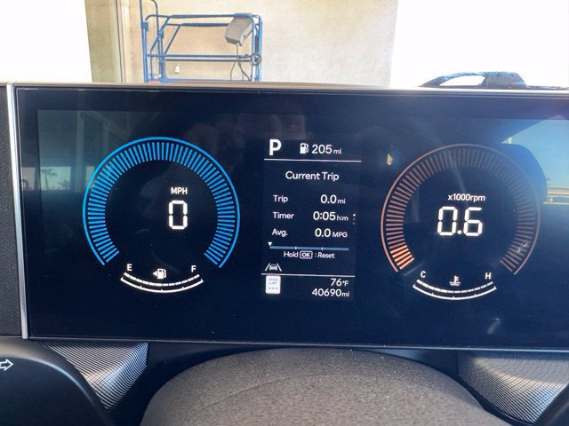 Used 2025 Hyundai Sonata SEL FWD image 17