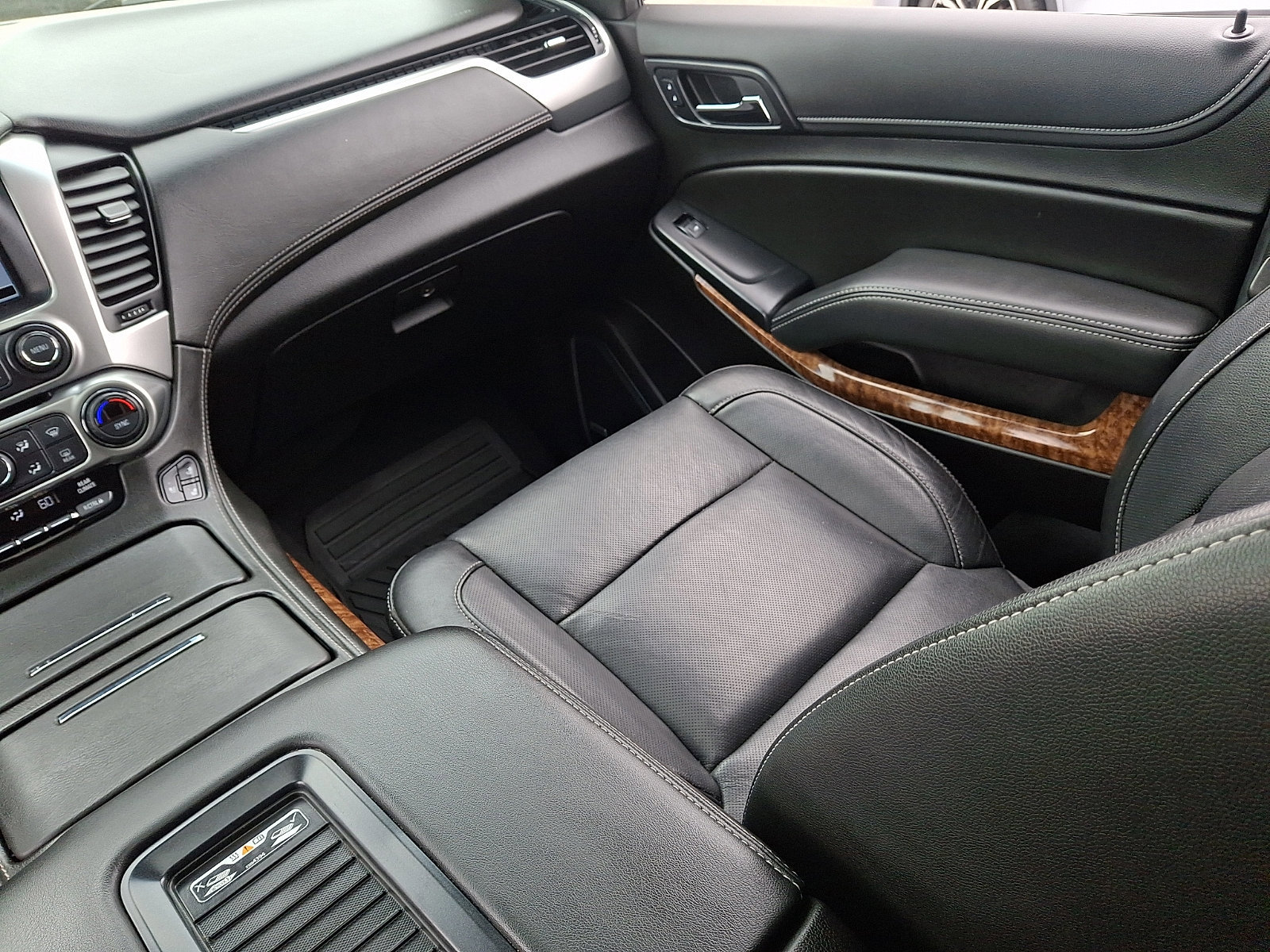 Used 2019 Chevrolet Tahoe Premier image 15