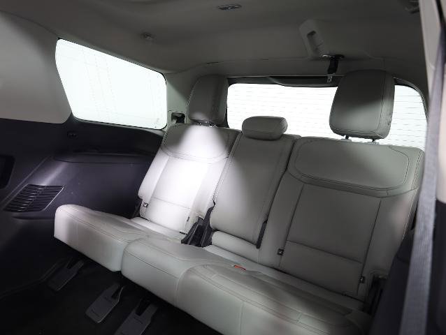 Certified 2025 Ford Expedition Active image 10