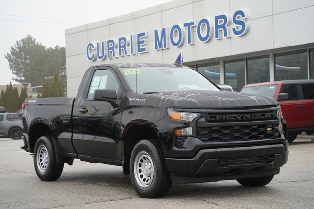 Used 2025 Chevrolet Silverado 1500 W/T w/ Trailering Package image 5