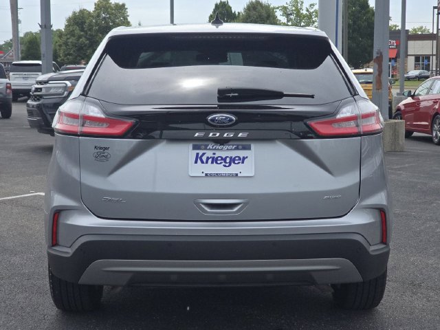 Certified 2024 Ford Edge SEL w/ Convenience Package AWD/4WD image 15