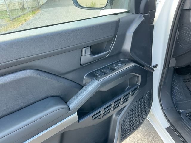 Used 2025 Toyota 4Runner SR5 image 11