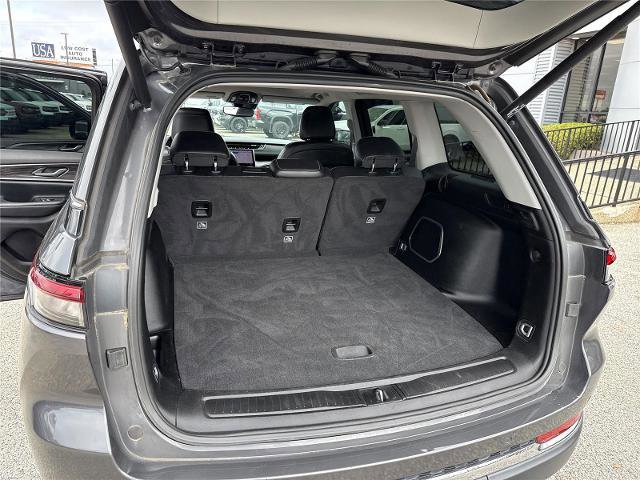 Used 2022 Jeep Grand Cherokee Limited w/ MOPAR Finishing Package image 29