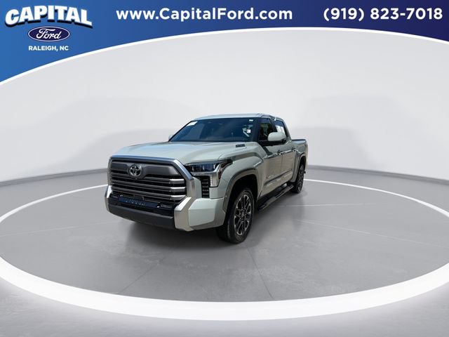 Used 2025 Toyota Tundra Limited AWD/4WD image 4