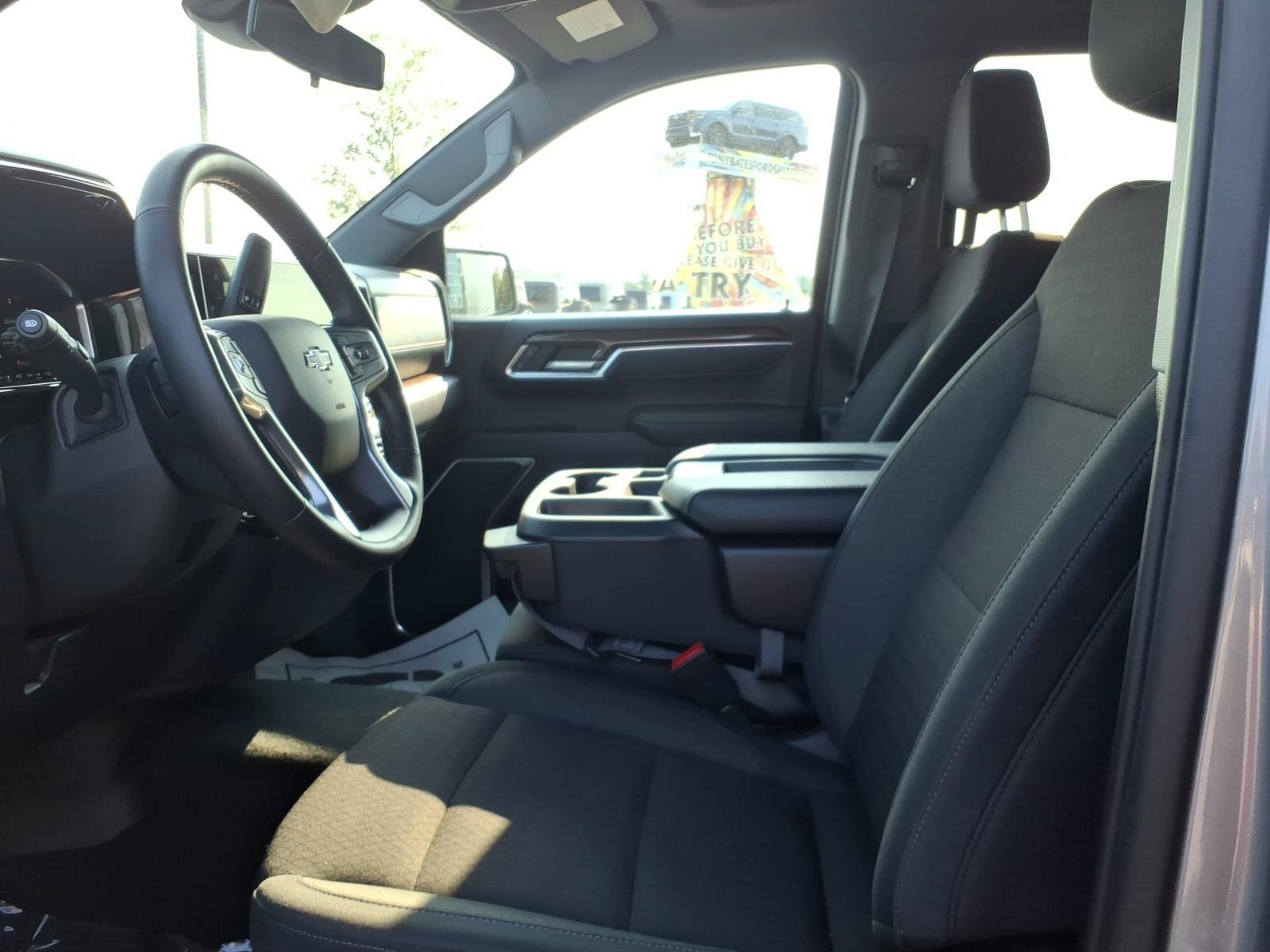 Used 2026 Chevrolet Silverado 1500 RST RWD image 10