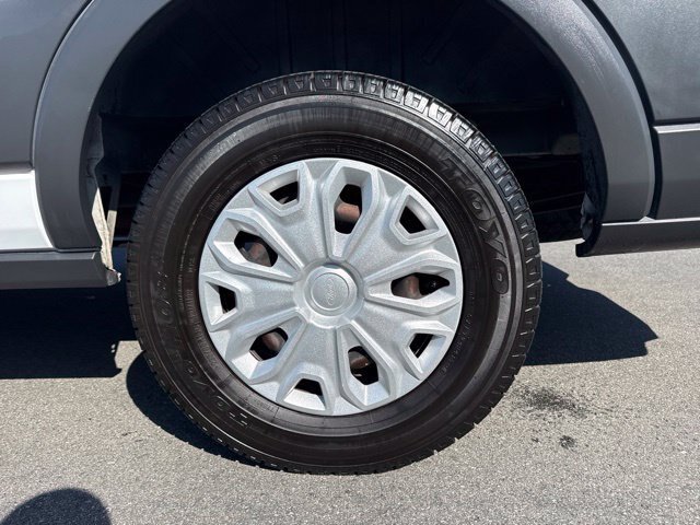 Certified 2017 Ford Transit 350 XLT RWD image 10