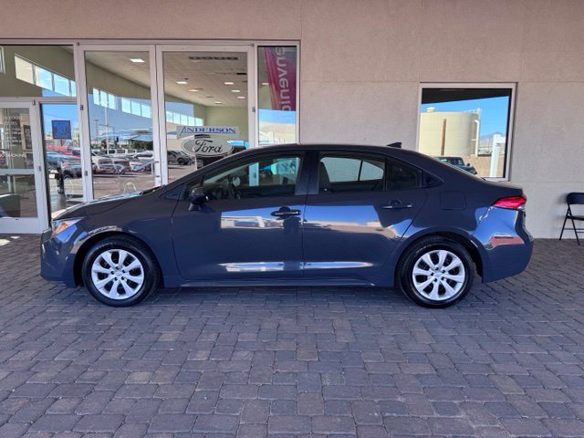 Used 2024 Toyota Corolla LE FWD image 2