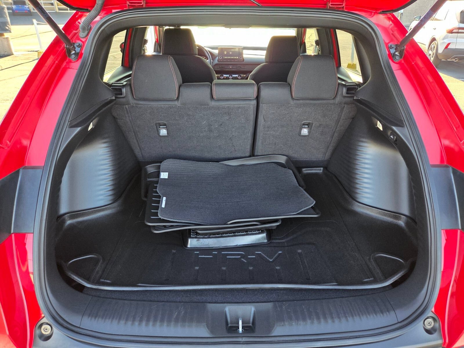 Used 2023 Honda HR-V Sport image 13