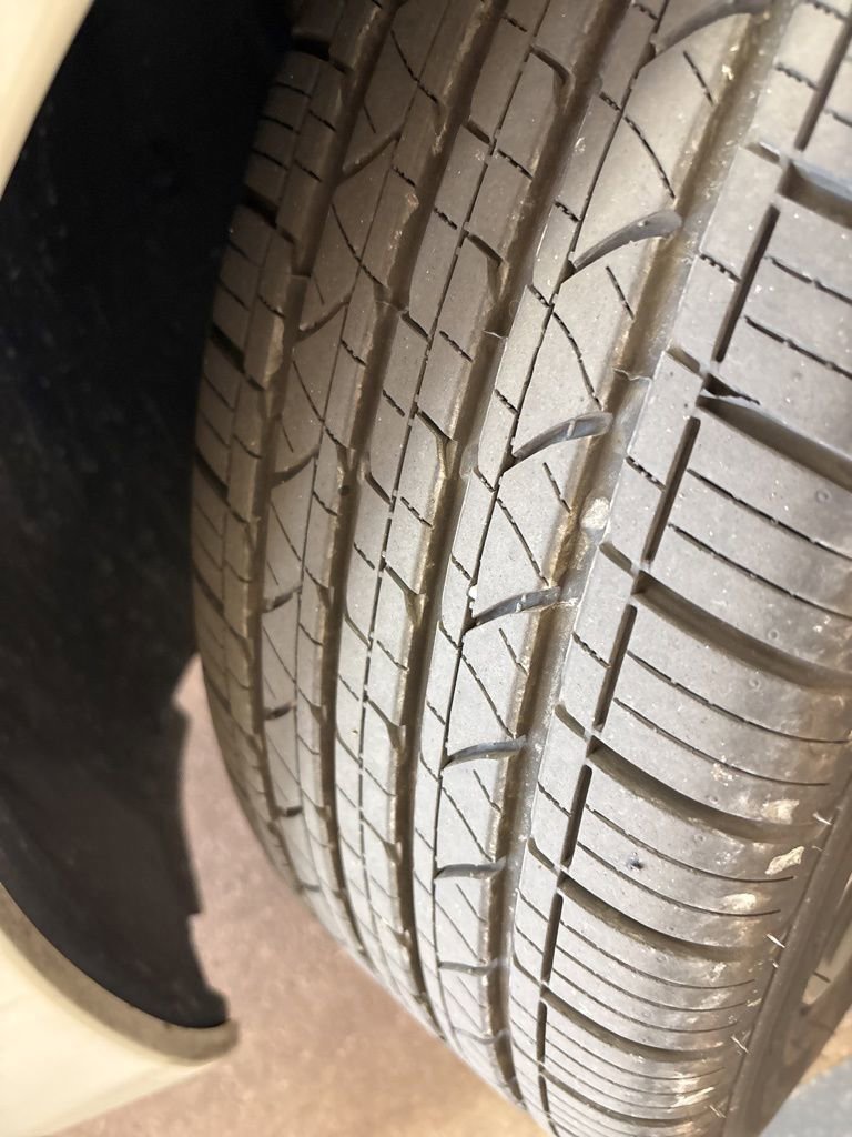 Used 2024 Nissan Versa SR w/ Trunk Package image 8