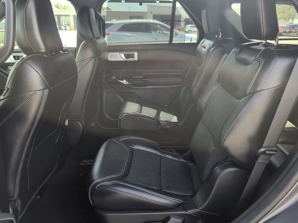 Certified 2022 Ford Explorer ST w/ Equipment Group 401A image 11