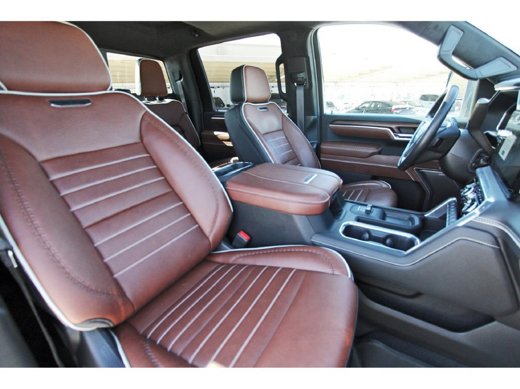 Used 2025 GMC Sierra 2500 Denali Ultimate AWD/4WD image 35