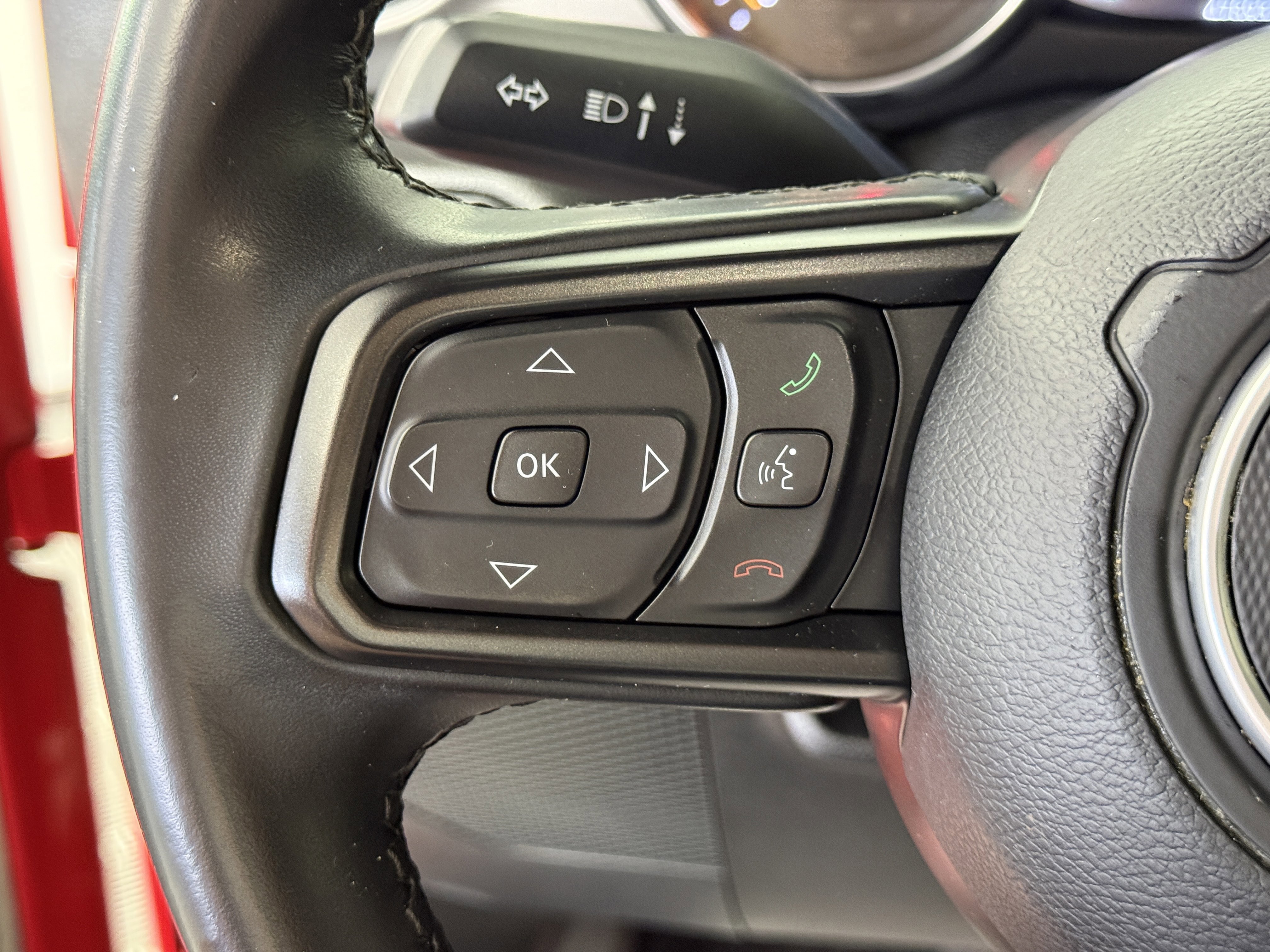 Used 2021 Jeep Gladiator Willys image 22