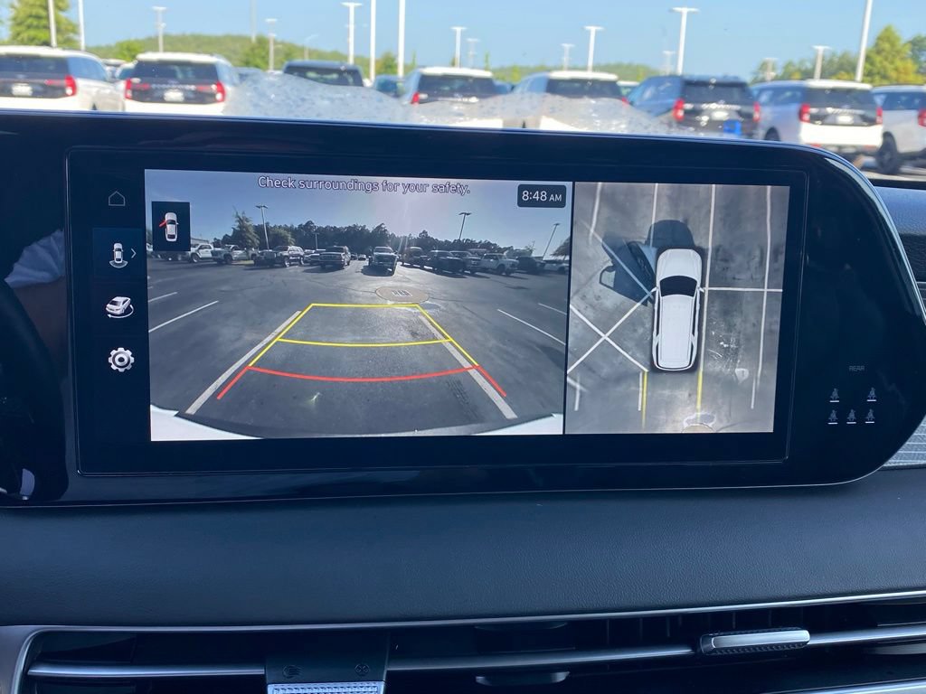 Used 2024 Hyundai Palisade Limited AWD/4WD image 16