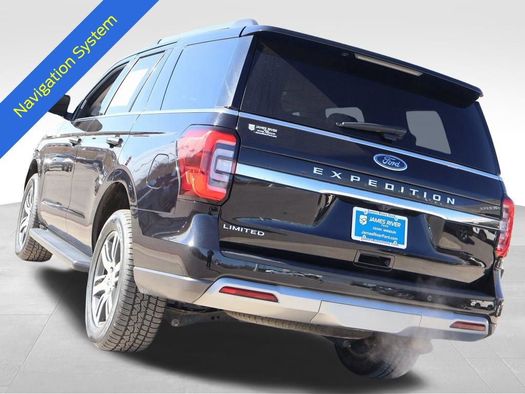 Certified 2024 Ford Expedition Limited image 3