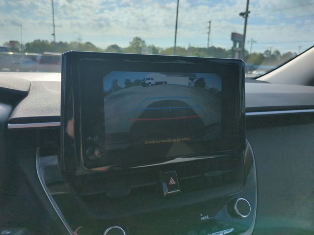 Used 2023 Toyota Corolla LE image 23