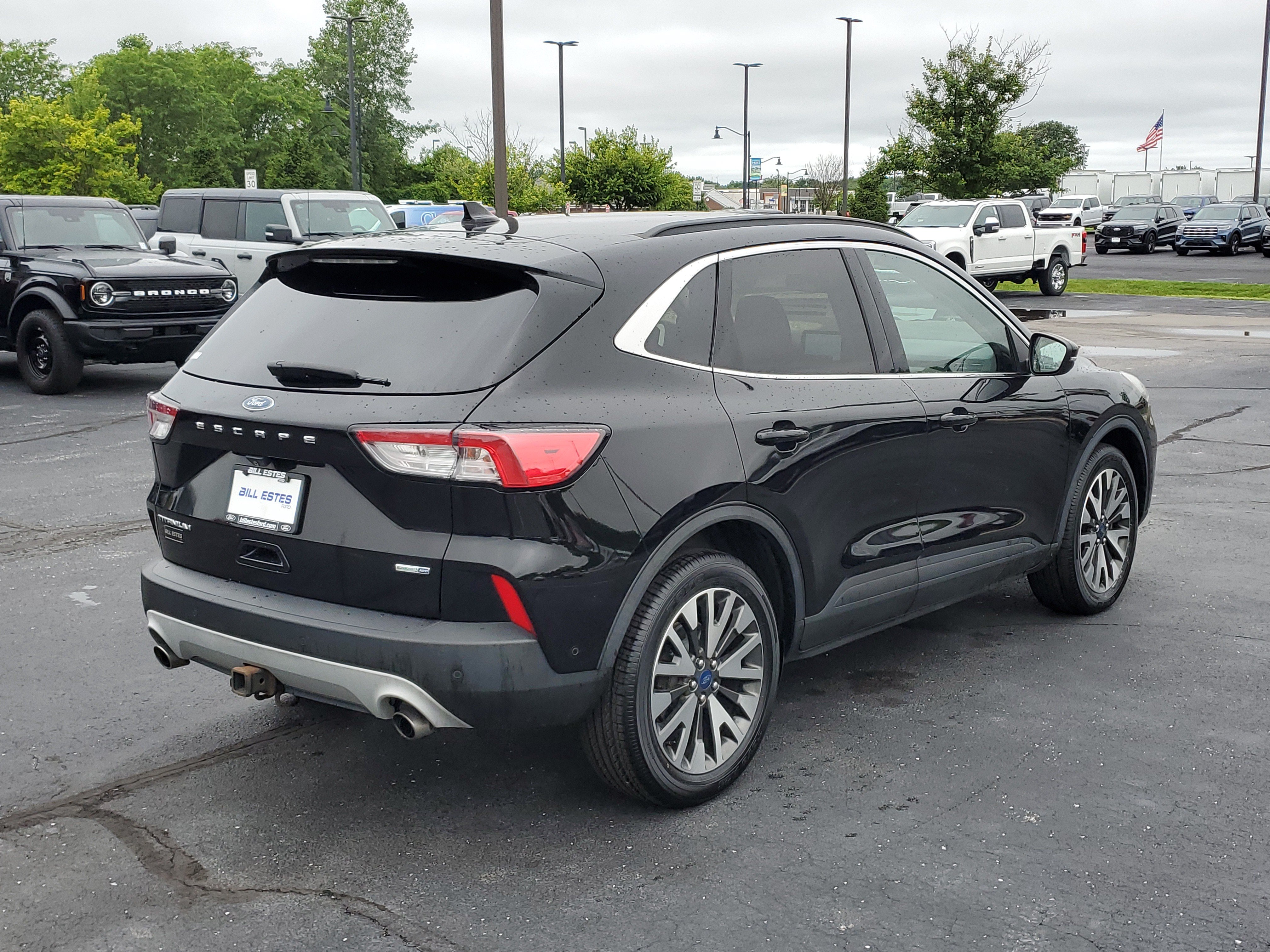 Certified 2020 Ford Escape Titanium AWD/4WD image 4