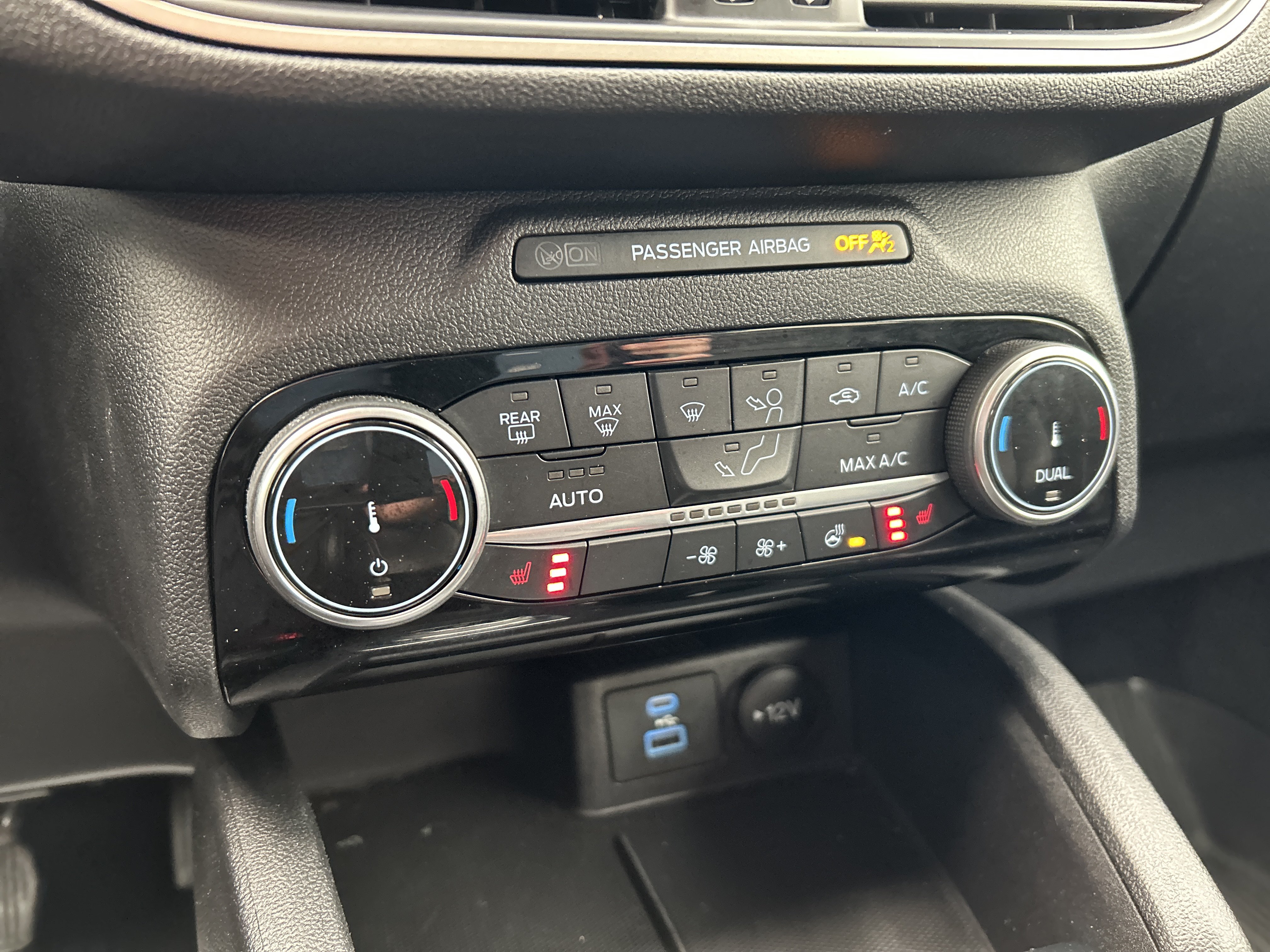 Certified 2022 Ford Escape SEL w/ Equipment Group 302A AWD/4WD image 20