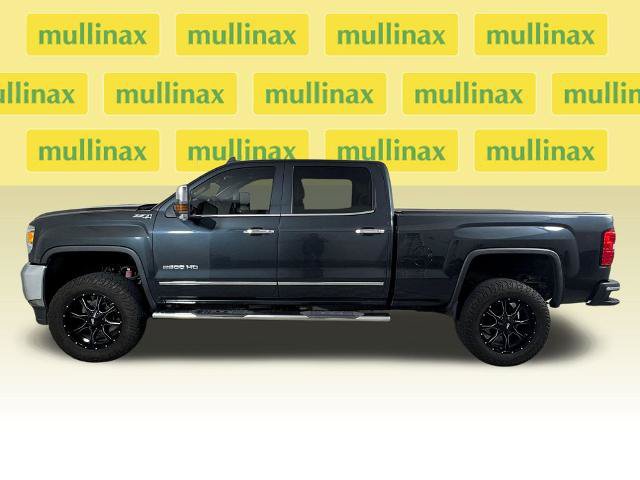 Used 2019 GMC Sierra 2500 SLT w/ Driver Alert Package AWD/4WD image 11