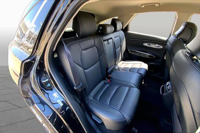 Used 2025 Genesis GV70 2.5T AWD/4WD image 19