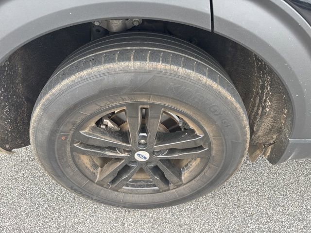 Certified 2021 Ford Explorer XLT w/ Equipment Group 202A image 11