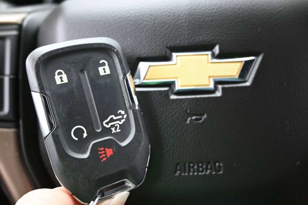 Used 2020 Chevrolet Silverado 2500 High Country w/ Gooseneck/5TH Wheel Package AWD/4WD image 47