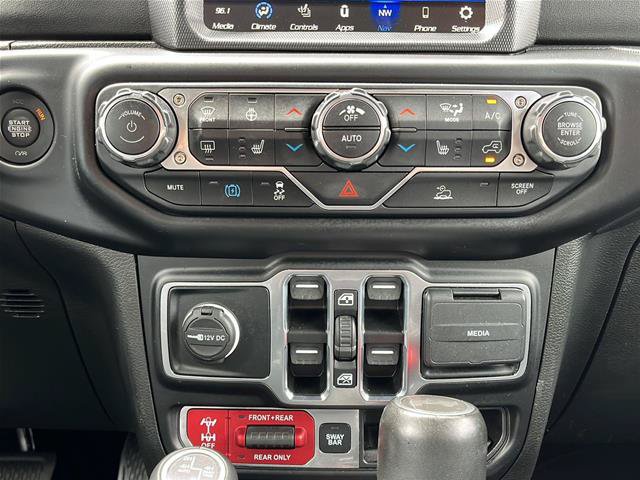 Used 2022 Jeep Wrangler Unlimited Rubicon 4xe w/ Cold Weather Group AWD/4WD image 25