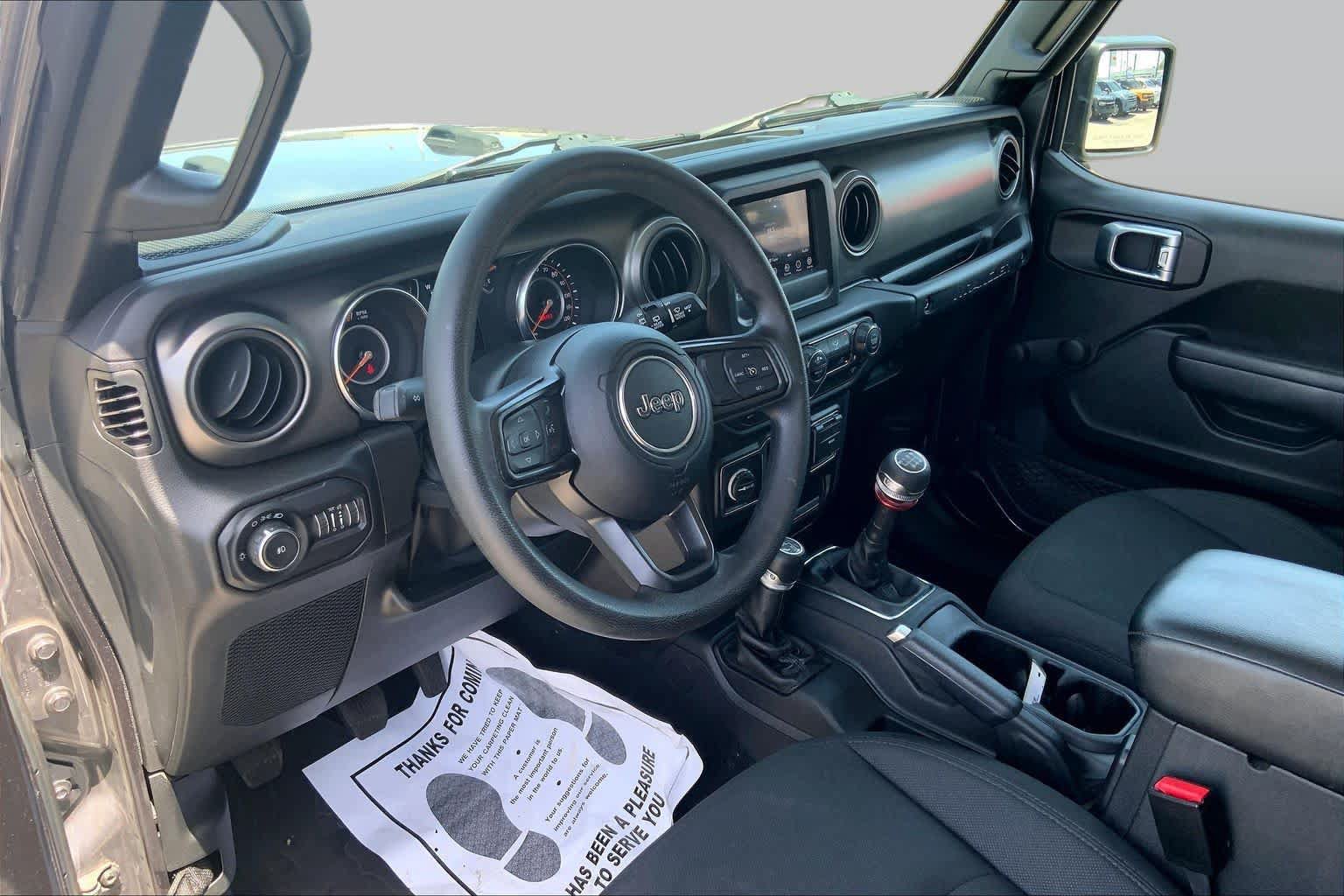 Used 2022 Jeep Wrangler Sport AWD/4WD image 17