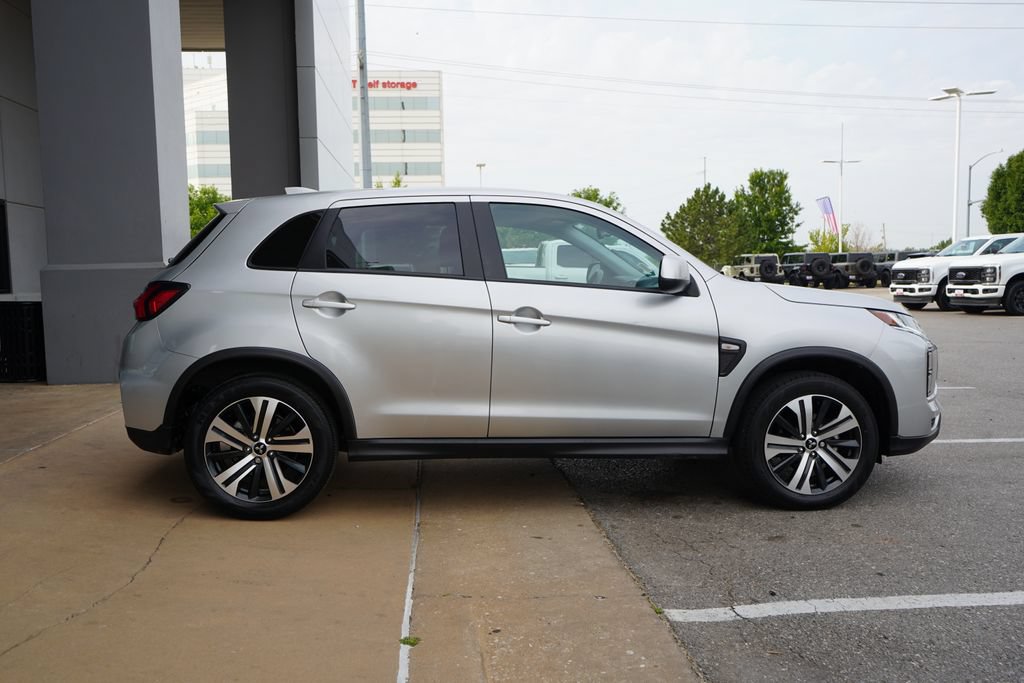 Used 2025 Mitsubishi Outlander Sport ES AWD/4WD image 8