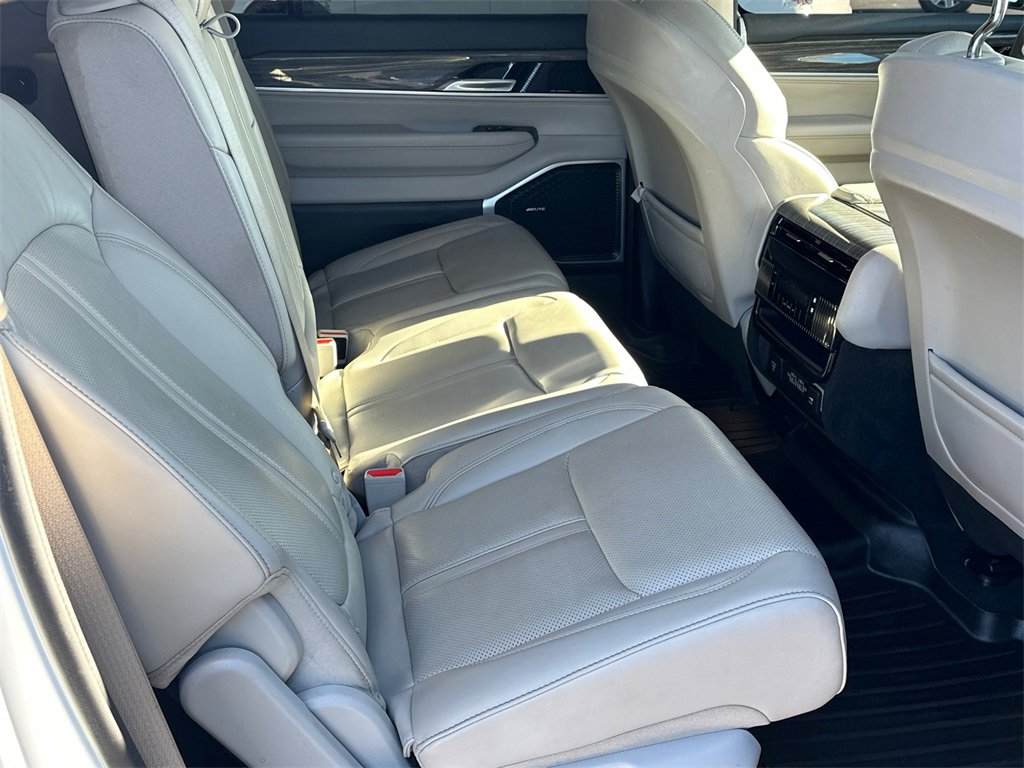 Used 2022 Jeep Wagoneer Series II image 15