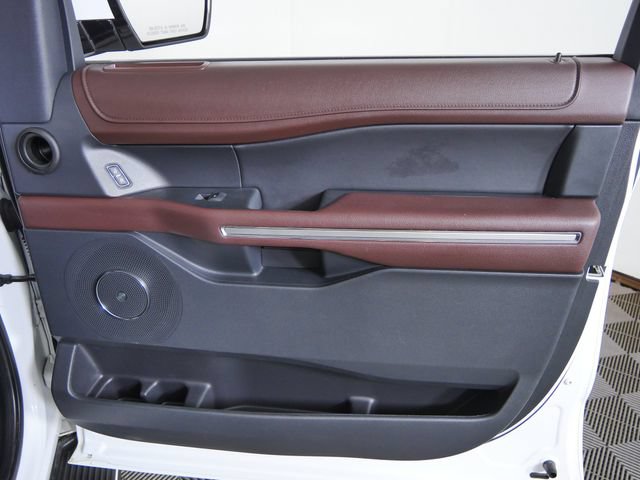 Certified 2022 Ford Expedition Limited AWD/4WD image 11