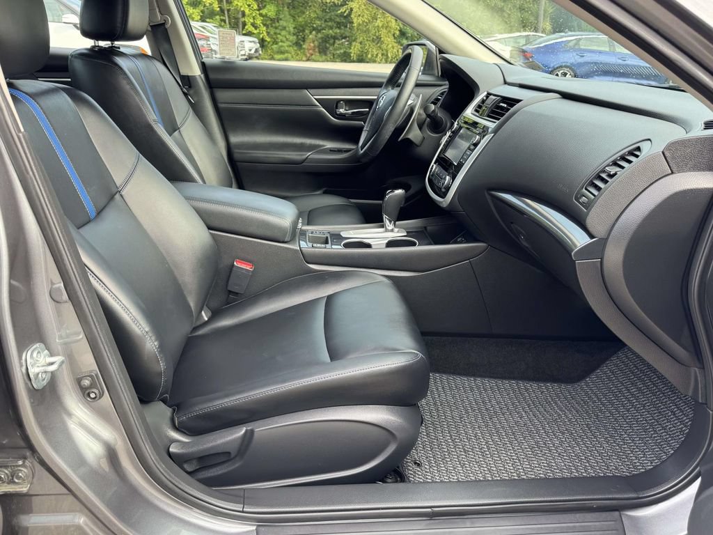 Used 2018 Nissan Altima 2.5 SR w/ SR Special Edition FWD image 15