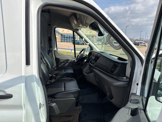 Certified 2023 Ford Transit 250 Medium Roof image 15