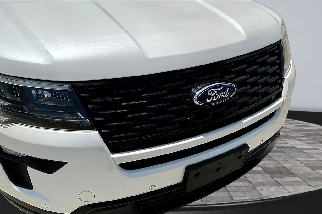 Certified 2019 Ford Explorer Sport AWD/4WD image 31