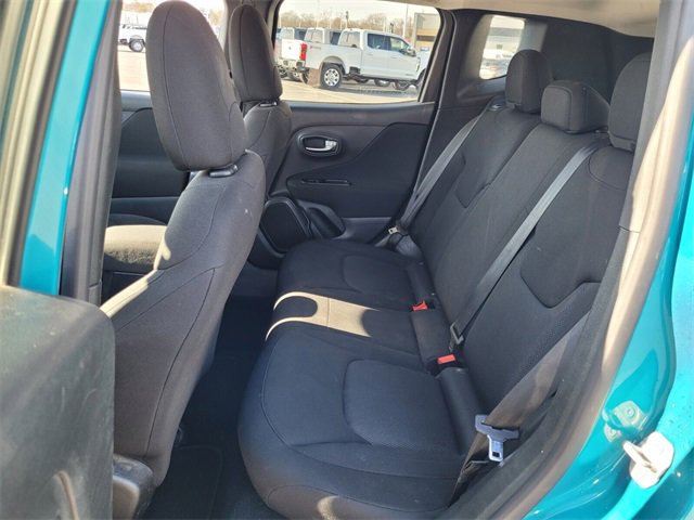 Used 2021 Jeep Renegade Sport w/ Sport Appearance Group image 9