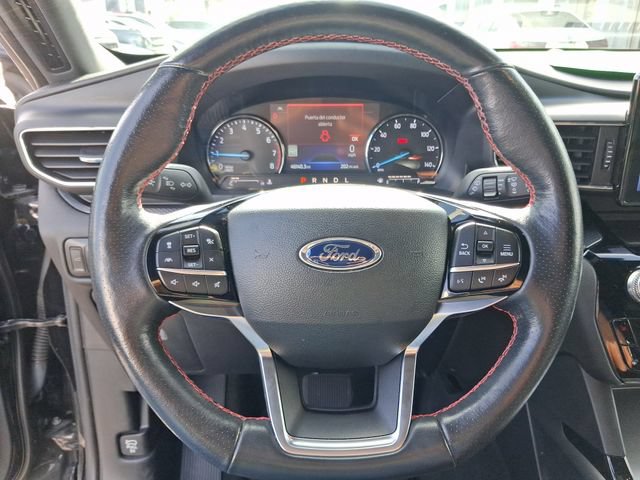 Certified 2023 Ford Explorer ST-Line w/ Class IV Trailer Tow Package RWD image 15