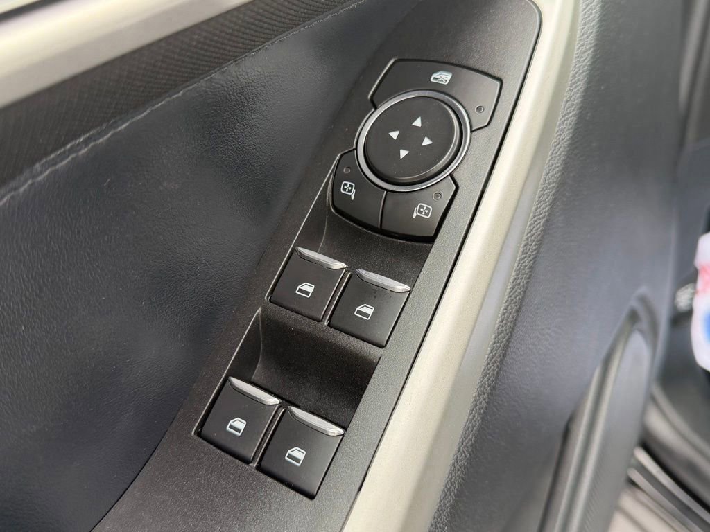 Certified 2020 Ford Explorer XLT w/ Comfort Package image 11